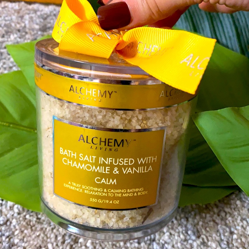 Bath Salts infused with Vanilla and Chamomile